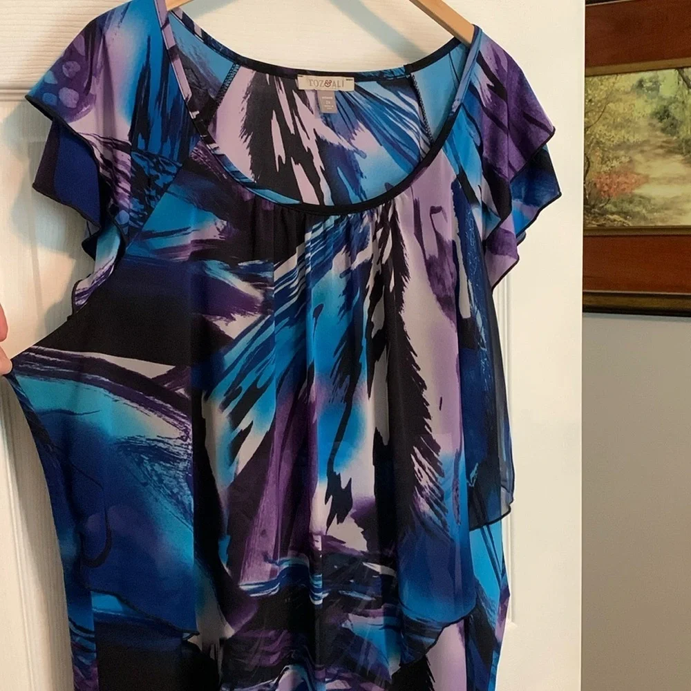 Blue Black Flutter Sleeve Blouse 2X - Picture 2 of 12